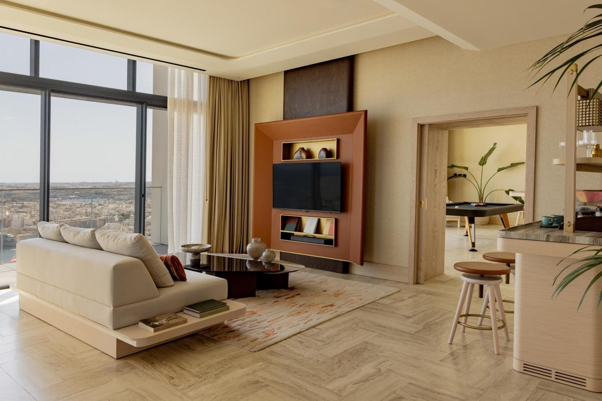 Me Malta By Melia Hotel Saint Julian's Ngoại thất bức ảnh