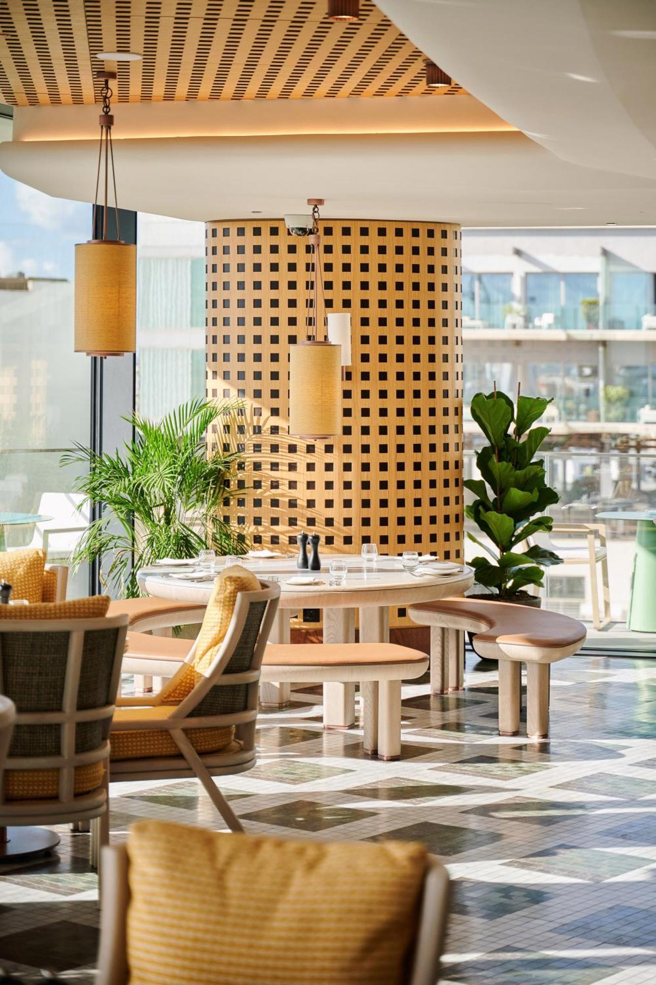 Me Malta By Melia Hotel Saint Julian's Ngoại thất bức ảnh